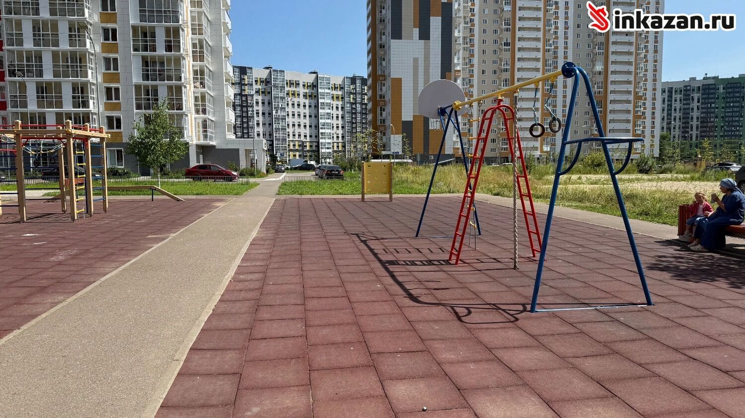 Детская площадка в ЖК "Салават Купере-2"