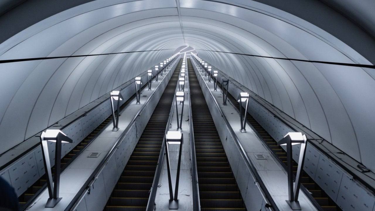 Петербуржцам показали, как выглядит изнутри станция метро «Юго-Западная» (фото)