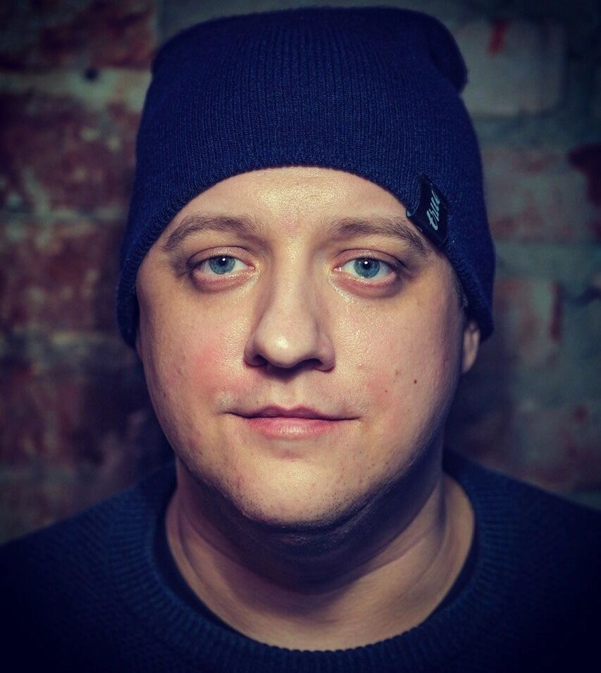 Умер Роман Попов: за что вся страна полюбила актера