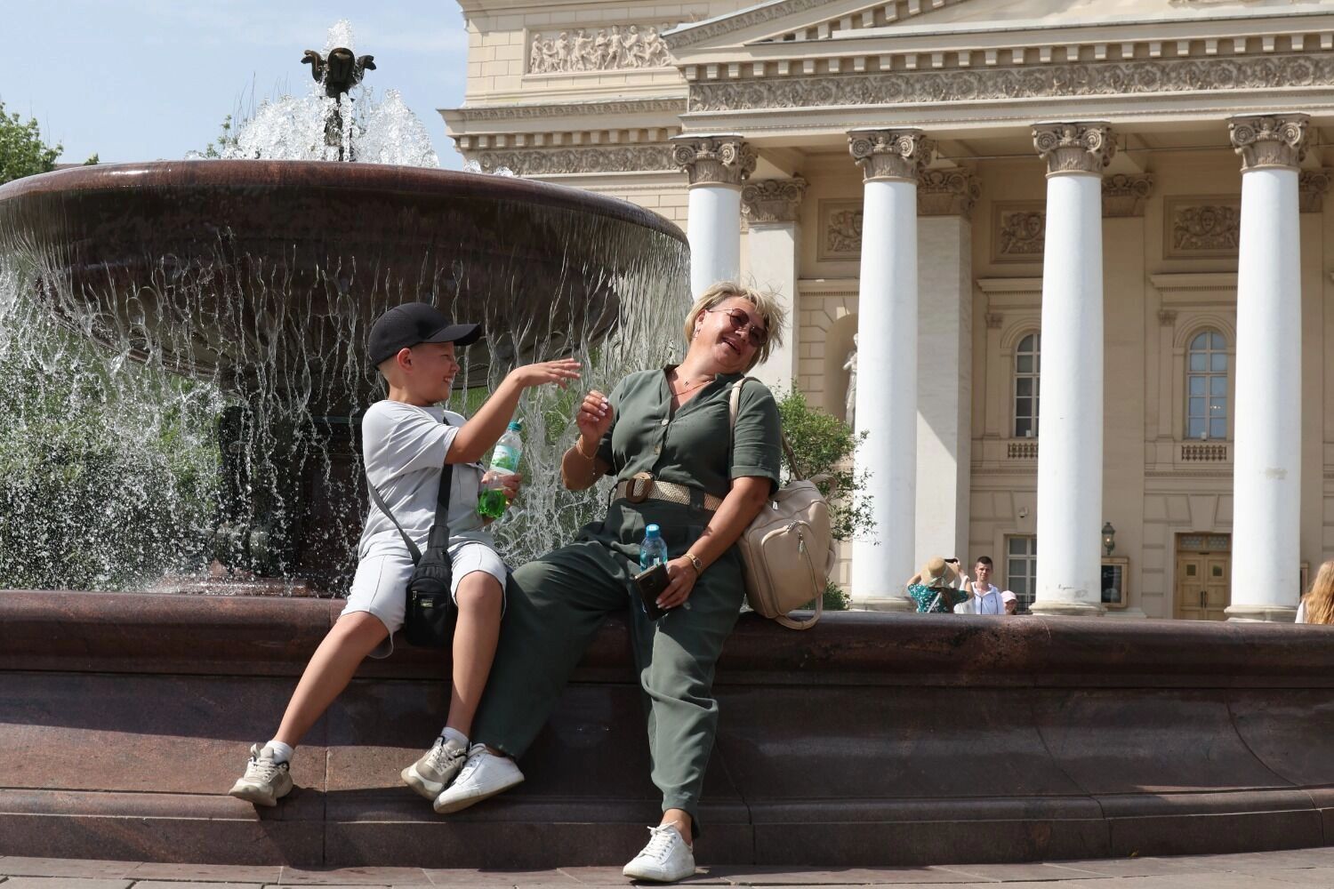 Жара в Москве: доживем до понедельника