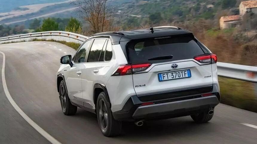 Дорога к счастью? Зачем правительство наращивает утильсбор на автомобили