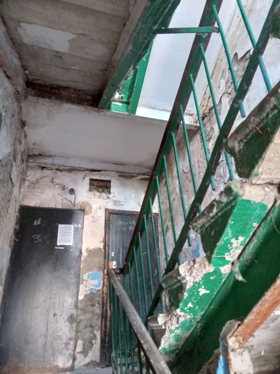 Подниматься по&nbsp;этой лестнице не&nbsp;хочется