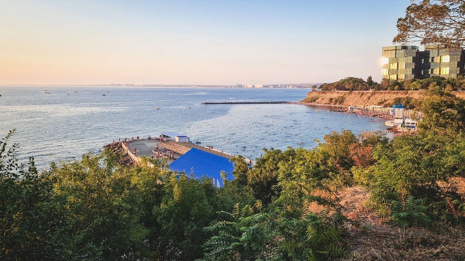 Сентябрь&nbsp;— хорошее время, чтобы съездить на&nbsp;курорты в&nbsp;этом году