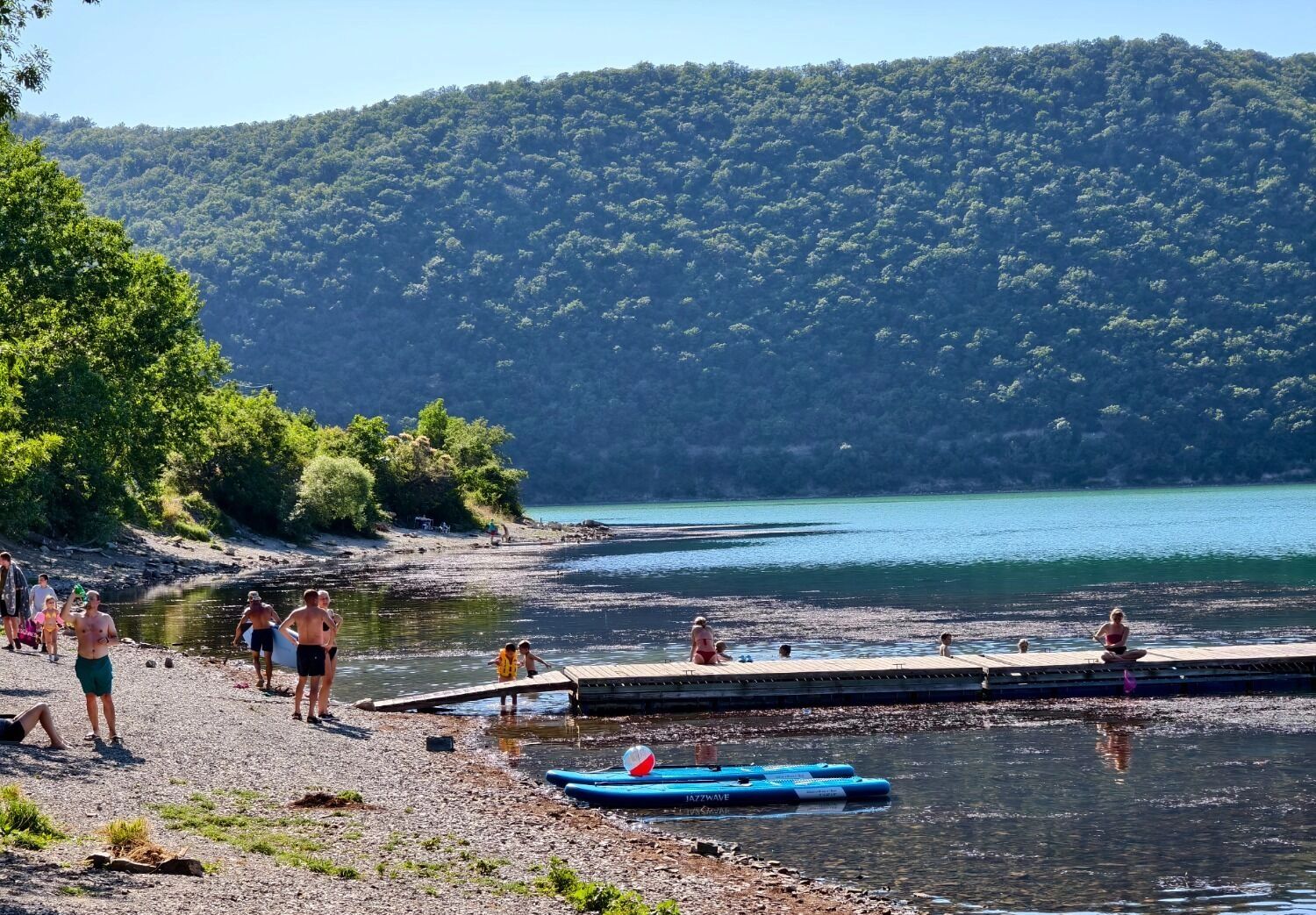 Виды Абрау-Дюрсо