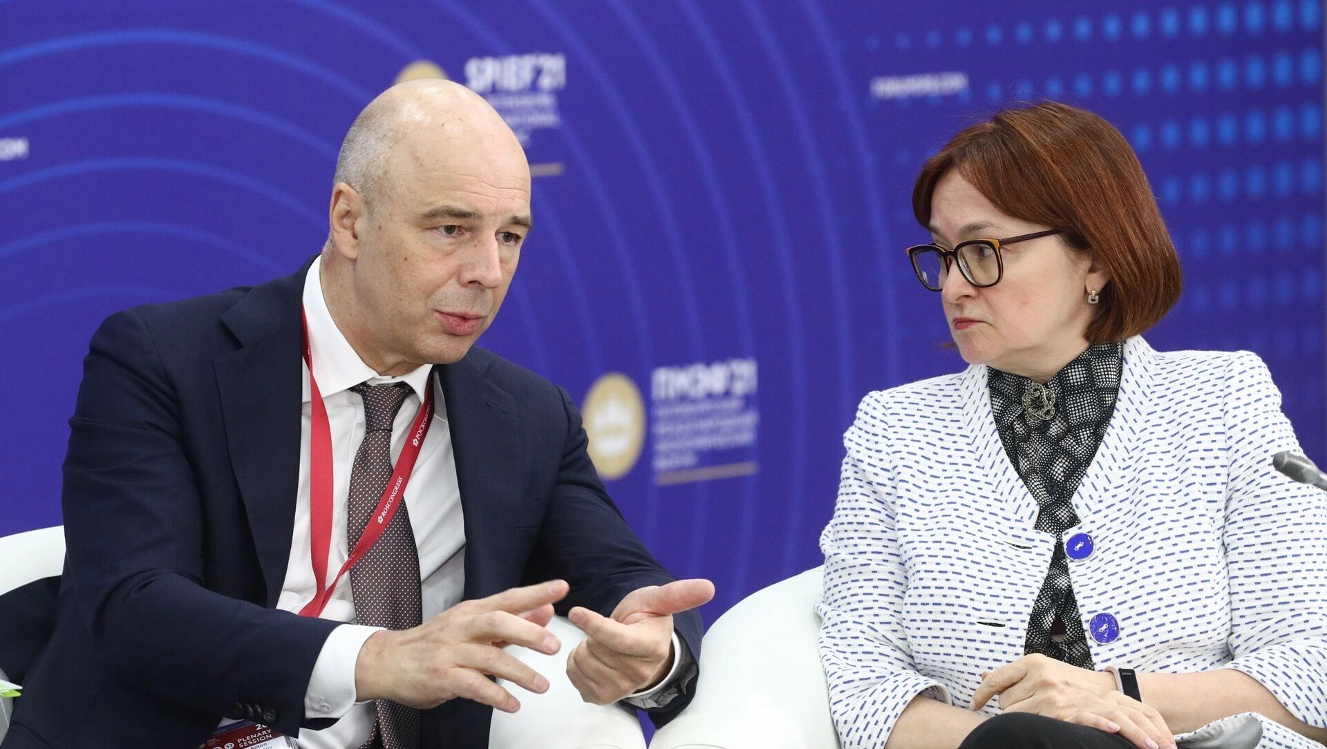 Экономист Кульбака — о рисках-2026: «Повысят налоги или включат печатный станок»