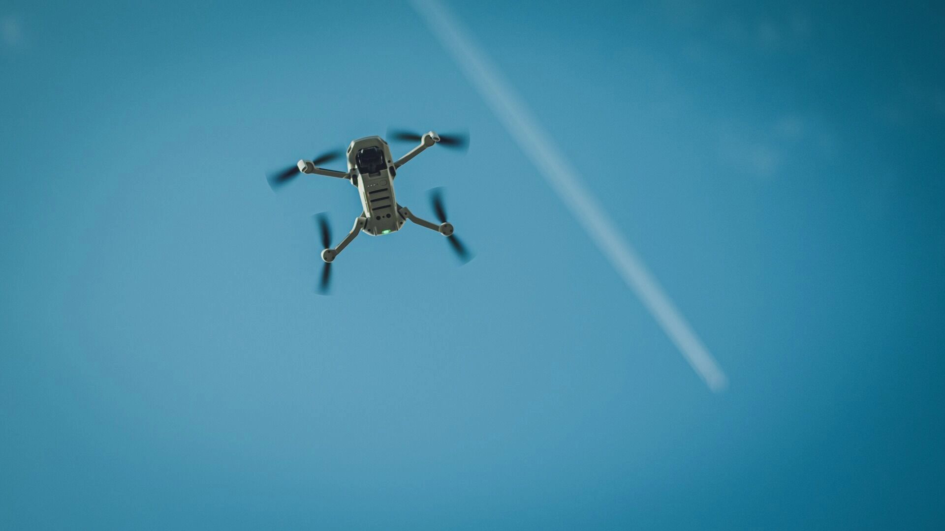 Полуночная беспилотная опасность объявлена в Волгоградской области