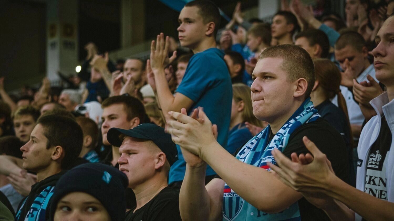 Болельщики Ротора по-разному восприняли уход главного тренера