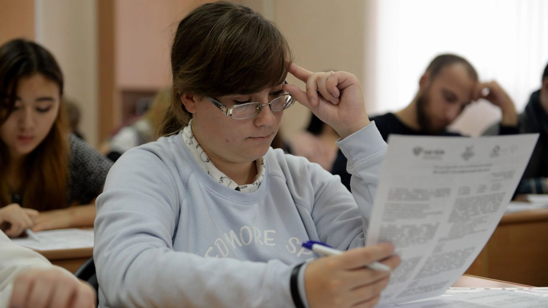 Регионы завалили ЕГЭ по русскому, а вы бы сдали экзамен? Тест от «НИ»