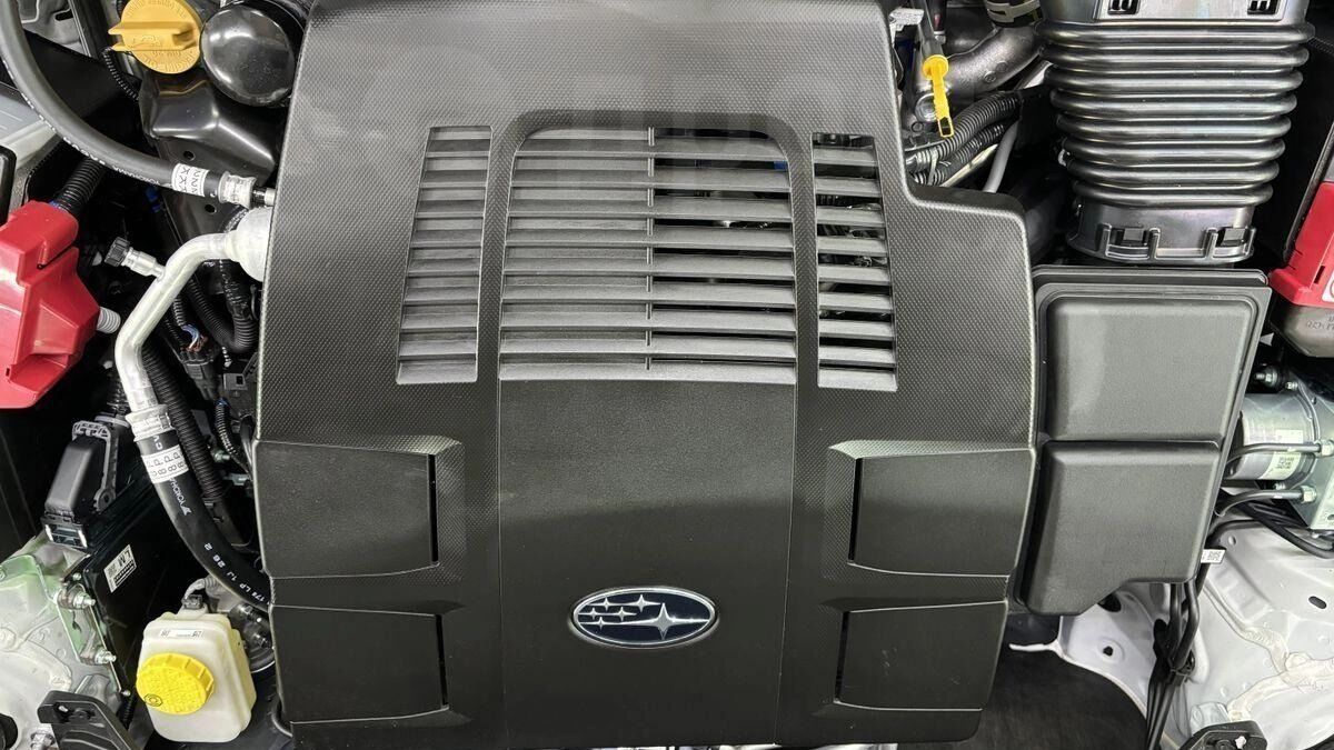 «А я не модный, зато свободный»: чем удивляет новый «Субару Форестер»