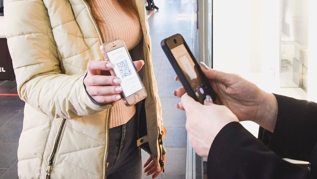 Сканирование QR-кода через мобильный телефон