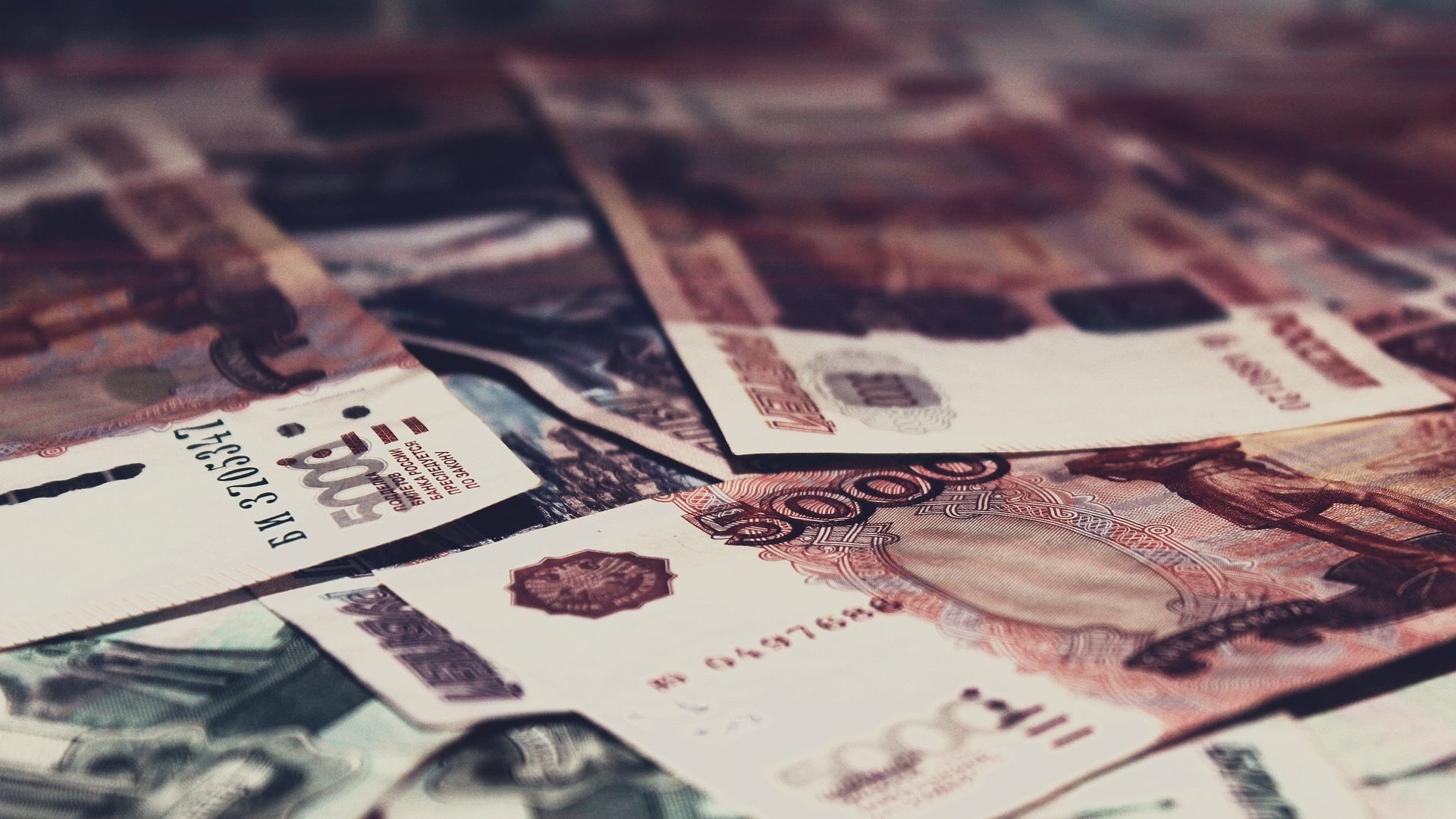 Петербург увеличивает доходы бюджета: за девять месяцев — более триллиона