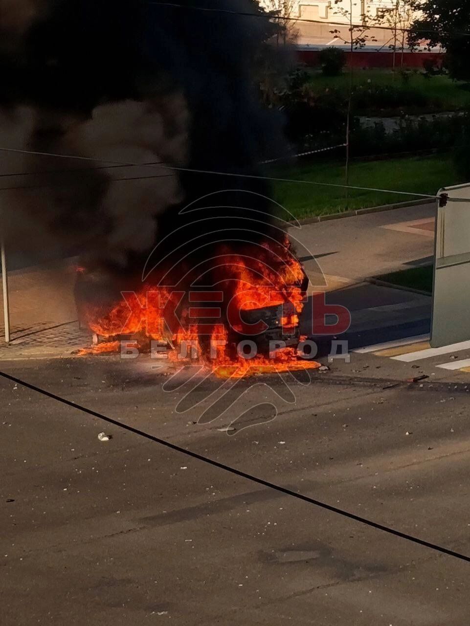 После ударов БПЛА в&nbsp;Белгороде горел автомобиль