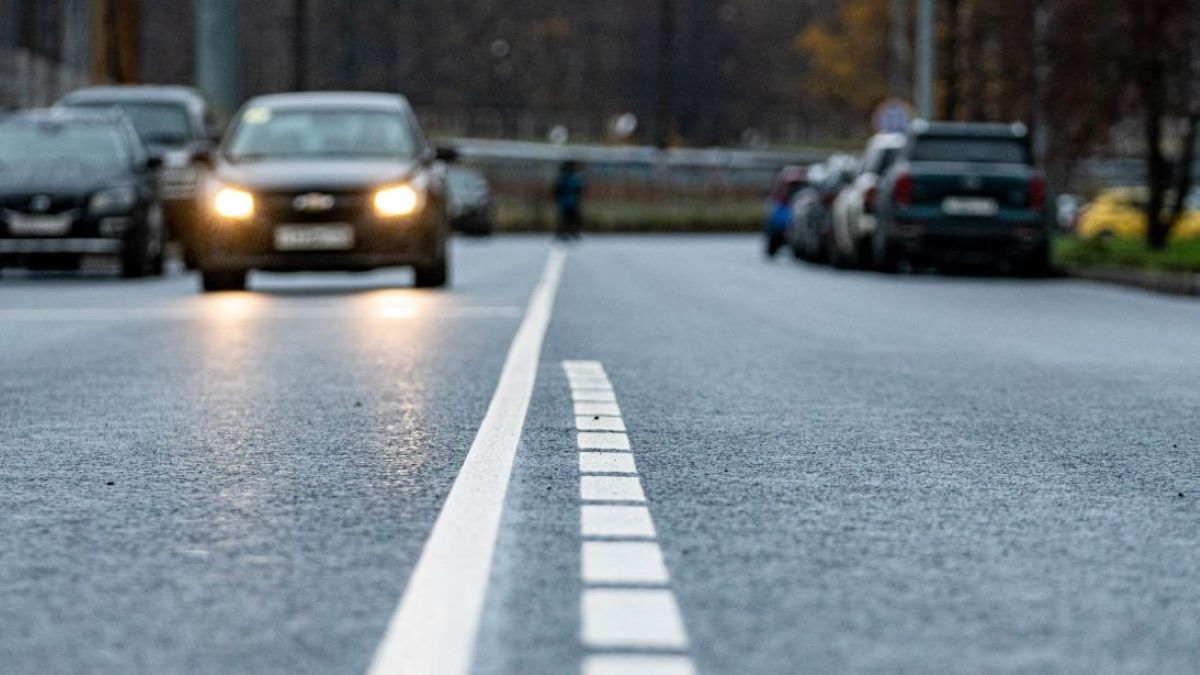 Планы есть, а денег нет: жителям Ленобласти пообещали новые дороги