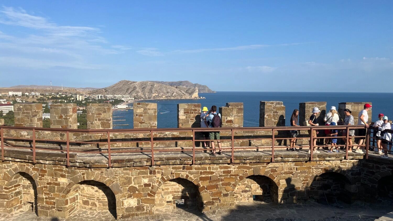 Смотровая Генуэзской крепости